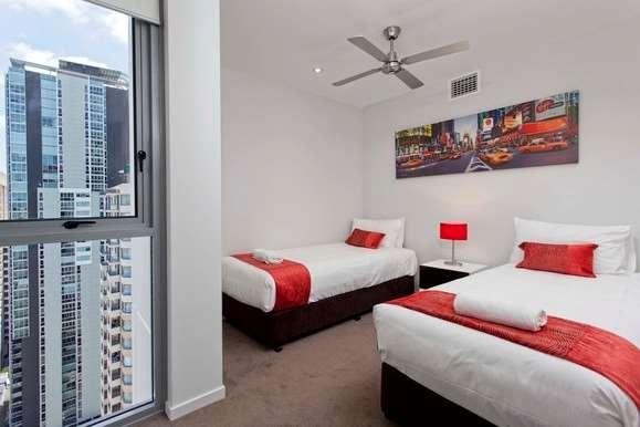 Mantra Midtown 4*