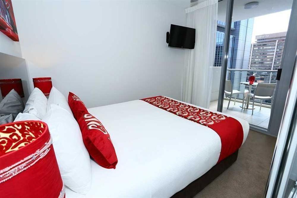 Aparthotel Mantra Midtown 4*